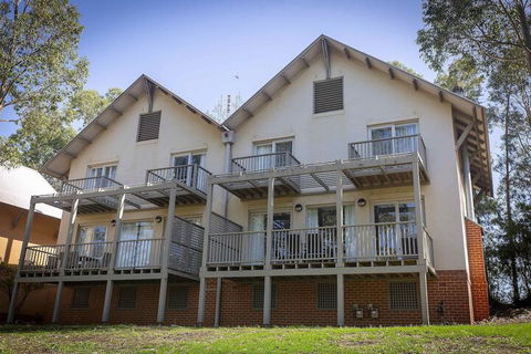 Villa Boronia - Tourism Townsville 1