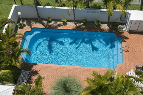 Mirage Unit 502 - Tourism Townsville 1