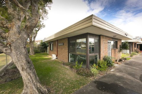 Villa Forster - Tourism Townsville 0