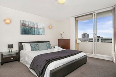 The Apartment Service MPOLE - Tourism Townsville 0