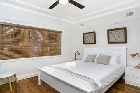 Spacious Two Bedroom Apartment In Crows Nest HUNT1 - Tourism Townsville 3