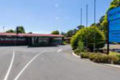 The Wurruk Motel - Tourism Townsville 0