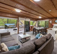 Boats And Bedzzz Houseboat Stays  Renmark River Villas - Tourism Townsville