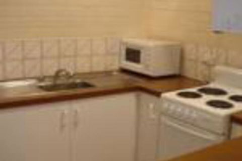 Summit 7 Private Holiday Apartment - Tourism Townsville 0