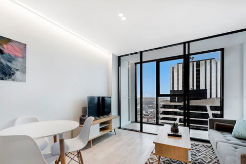 IFSuites (IFSTAYS) Light House Apartment - Tourism Townsville 3