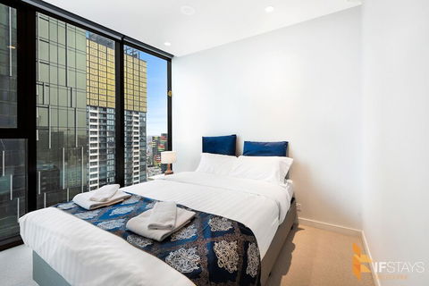 IFSuites (IFSTAYS) Light House Apartment - Tourism Townsville 2