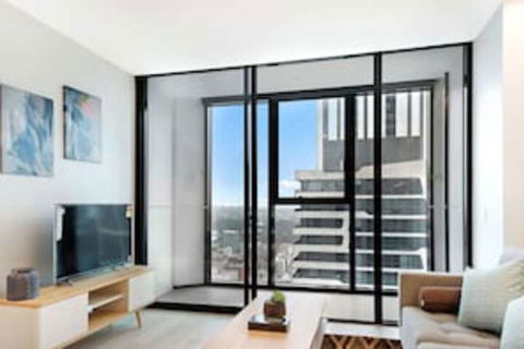 IFSuites (IFSTAYS) Light House Apartment - Tourism Townsville 0