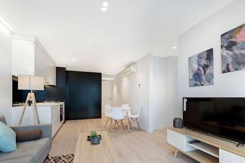 IFSuites (IFSTAYS) Light House Apartment - Tourism Townsville 4