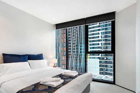 IFSuites (IFSTAYS) Light House Apartment - Tourism Townsville 6