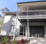 Blackbutt Family Loft Townhouse - Tourism Townsville