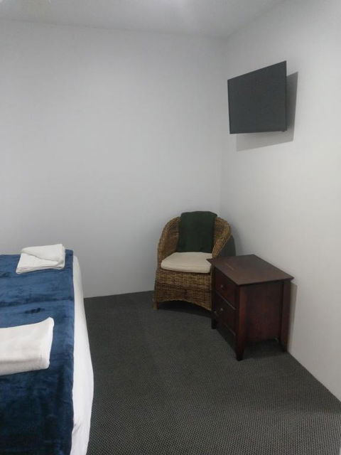The Happy Wanderer Motel - Tourism Townsville 6