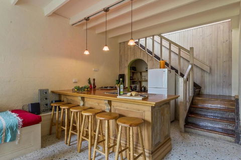 Salty Dog By The Sea Pet Friendly - Tourism Townsville 5