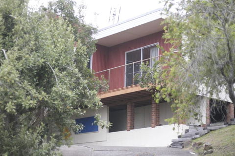 Yurung 26 Dulconghi Street - Tourism Townsville 3