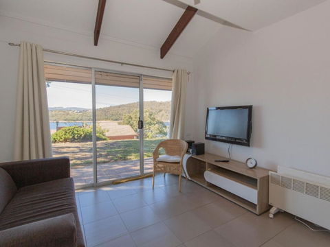 Kooringa 1 / 8 Townsend Street - Tourism Townsville 1