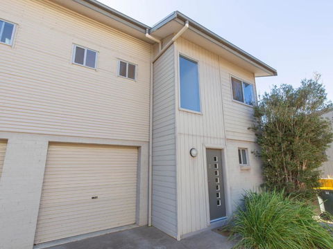 Aspect 2 / 8a Poly Cow Lane - Tourism Townsville 3
