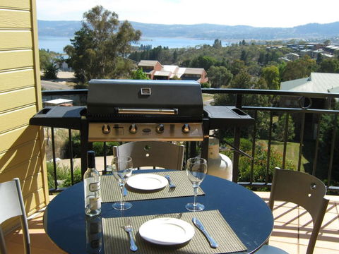 Dromaius 7 / 23 Nettin Circuit - Tourism Townsville 3