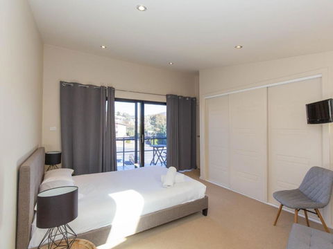 Khione 5 / 23 25 Kirwan Close - Tourism Townsville 3