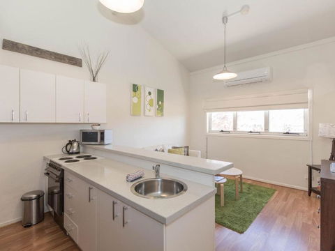 Razorback 13 / 1 Gippsland Street - Tourism Townsville 6