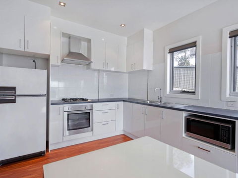 Stenmark 5 / 3 Poley Cow Lane - Tourism Townsville 1