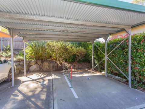 Cobb & Co 3 / 39 Cobbon Crescent - Tourism Townsville 6