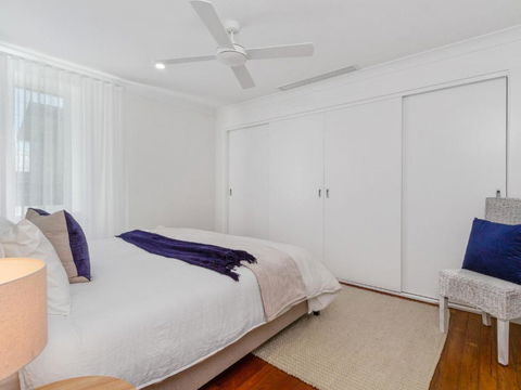 KINGY BEACH HOUSE At 162 - Tourism Townsville 4