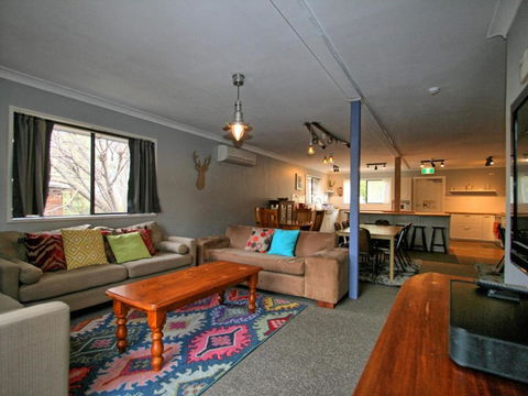 Blizzard Bunny Lodge - Tourism Townsville 4
