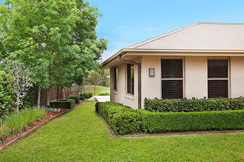 Peppertree At The Vintage - Tourism Townsville 0