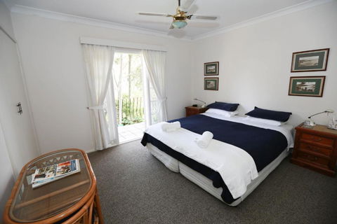 Palm Beach Bed & Breakfast - Tourism Townsville 2