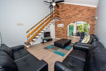 The Pines 8 Shoal Bay - Tourism Townsville 0