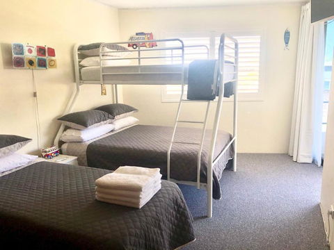 Centre Point - Tourism Townsville 6