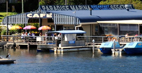 26 Wallis View - Opposite The Lake - 3 Bedroom Apartment - Sleeps 8 - Tourism Townsville 2