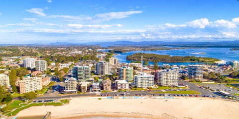 26 Wallis View - Opposite The Lake - 3 Bedroom Apartment - Sleeps 8 - Tourism Townsville 5