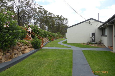 Wine Country Villas - Tourism Townsville 6