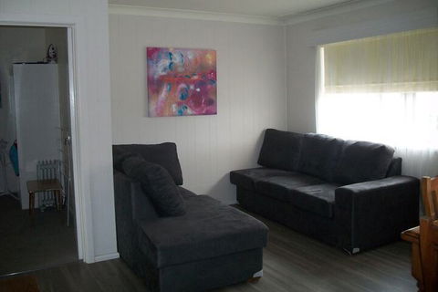 Top Of The Lake Units - Tourism Townsville 6