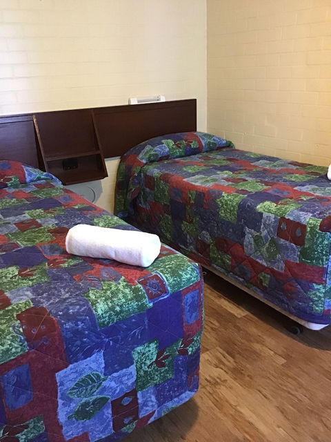 Bayview Motel - Tourism Townsville 3
