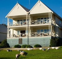 Lakeside Suites 1 - Tourism Townsville