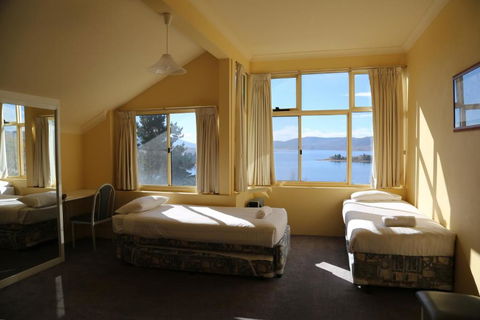 Twin Seasons 5 - Tourism Townsville 1
