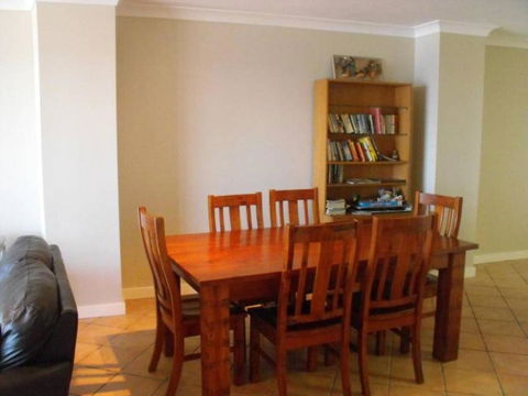 El Sandi Unit 10 14 18 North Street - Tourism Townsville 1