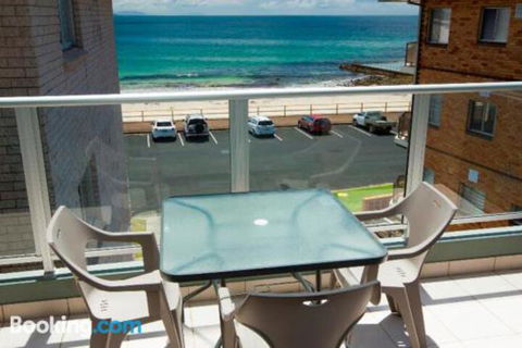 El Sandi Unit 11 14 18 North Street - Tourism Townsville 1
