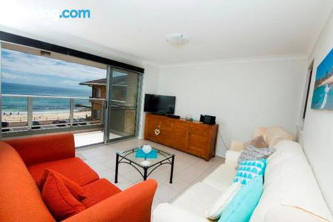 El Sandi Unit 11 14 18 North Street - Tourism Townsville 0