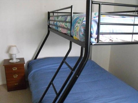 El Sandi Unit 12 14 18 North Street - Tourism Townsville 1