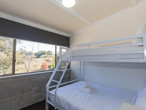 Tanderra 18 / 28 Park Road - Tourism Townsville 6