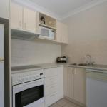 Horizons 417 / 10 Kosciuszko Road - Tourism Townsville 0