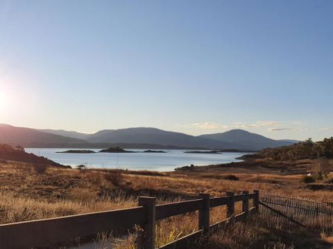 Braeside 1 Bedroom. East Jindabyne - Tourism Townsville 3