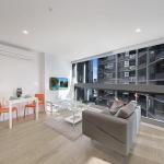 A Bright & Modern CBD Apt Next To Southern Cross - Tourism Townsville 0