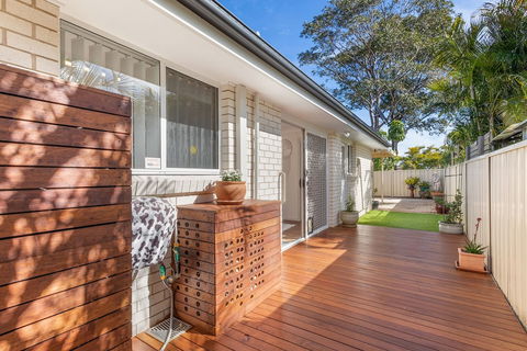 Keel Street 3-37 - Tourism Townsville 1