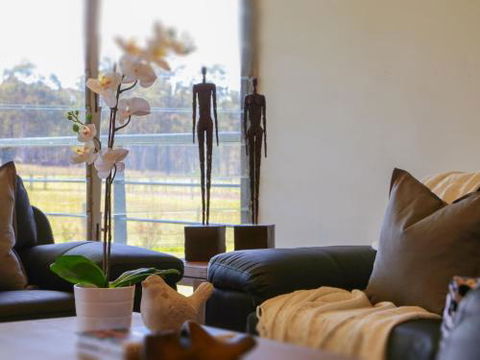 Ironbark Hill Retreat - Tourism Townsville 6
