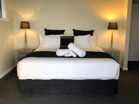 SEA EAGLE COTTAGE Amazing Views Of Bay Of Fires - Tourism Townsville 4