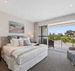 Beachfront by the CC Family friendly plunge pool steps to the beach - Tourism Townsville
