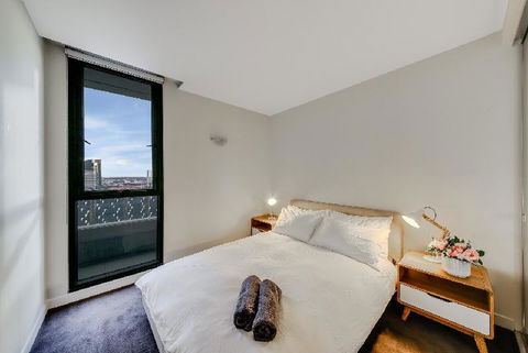 A Modern 2BR CBD Apt City Views FREE Parking - Tourism Townsville 6